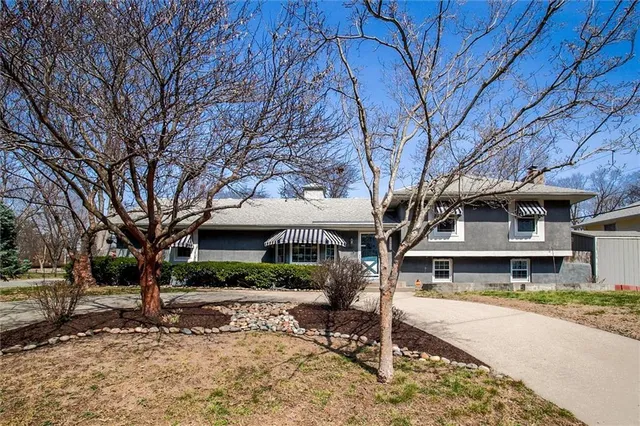14400 E  40th St S, Independence, MO 64055
