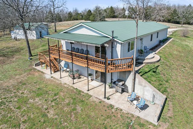 4742 South 2191st Road, Humansville, MO 65674