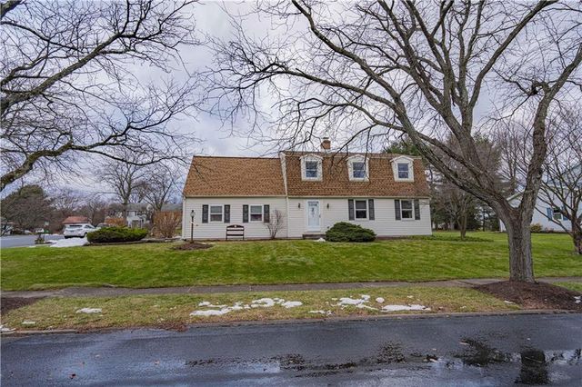 5415 Clauser Rd, Orefield, PA 18069