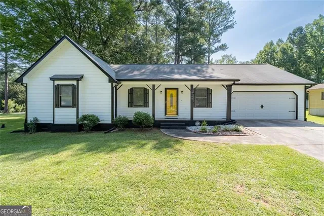10100 Clearview Dr NW, Covington, GA 30014