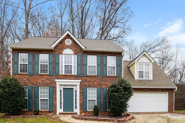 6001 Spanish Moss Ln, Charlotte, NC 28262