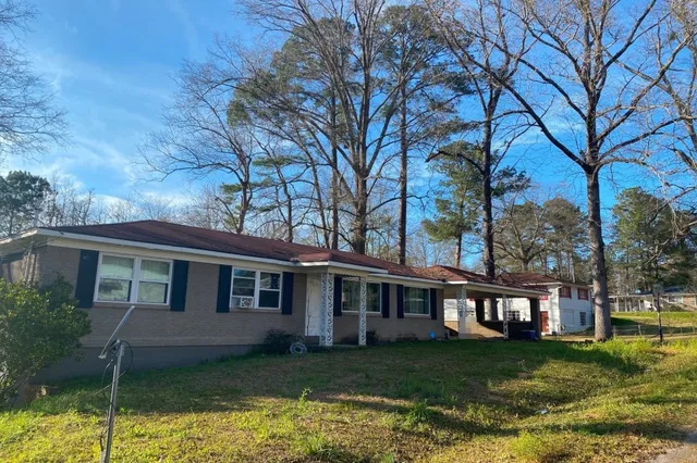 2503 46th Ave, Meridian, MS 39307