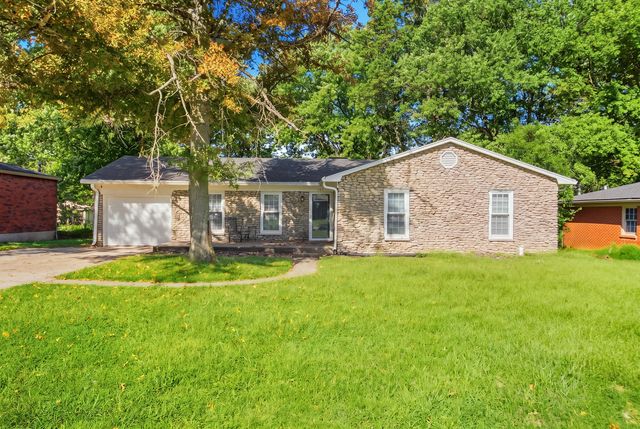 147 Meadowbrook Dr, Frankfort, KY 40601