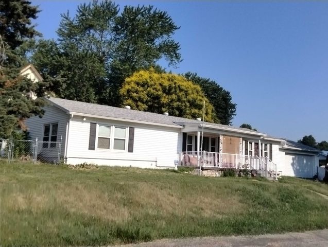 11112 E  75th St, Raytown, MO 64138