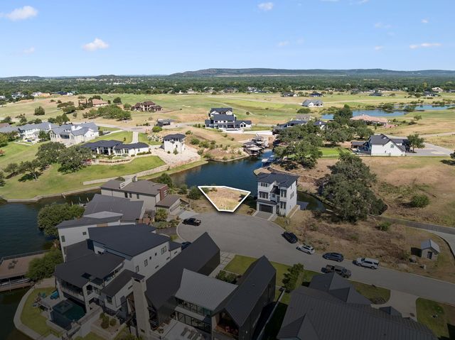 112 Houdini, Burnet, TX 78611