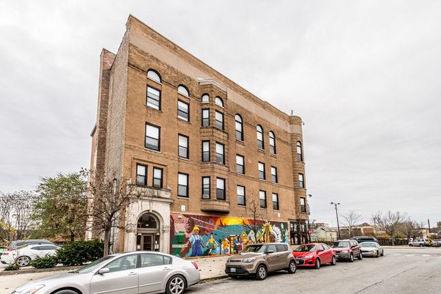 9001 S  Commercial Ave  #3009-3E, Chicago, IL 60617