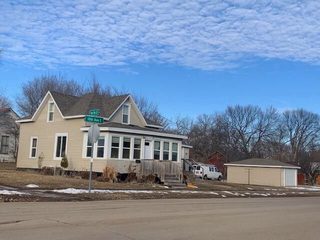 103 E  10th Ave, Webster, SD 57274