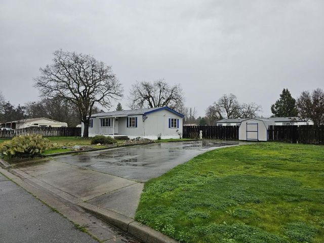 147 Front St, Merlin, OR 97532