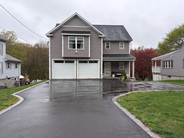 28A Jefferson Ave, Danbury, CT 06810