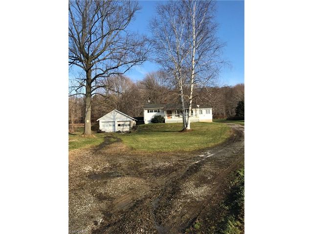 3656 Bushnell Campbell Rd, Fowler, OH 44418