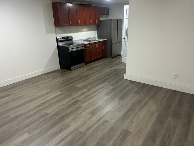 Address Not Disclosed, Hollywood, FL 33023