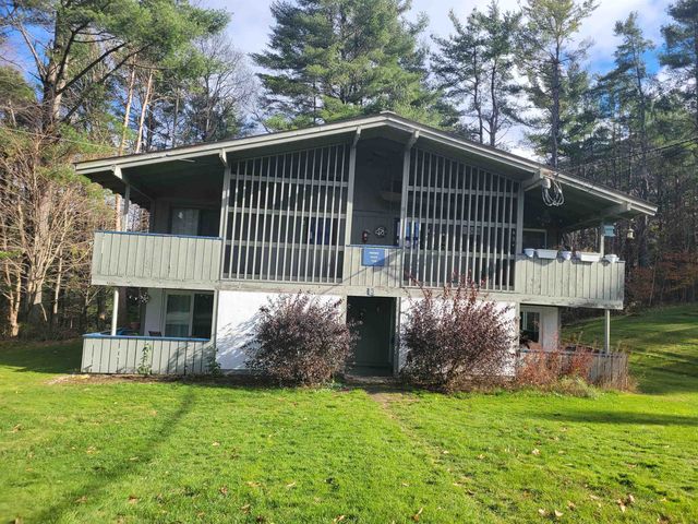 789 Ski Tow Road, Brownsville, VT 05037