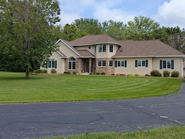73134 Aveune, Hayfield, MN 55940