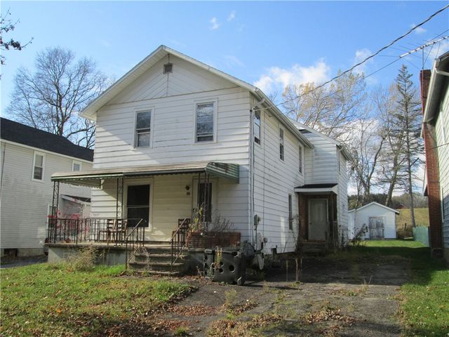 40 South St, Leicester, NY 14481