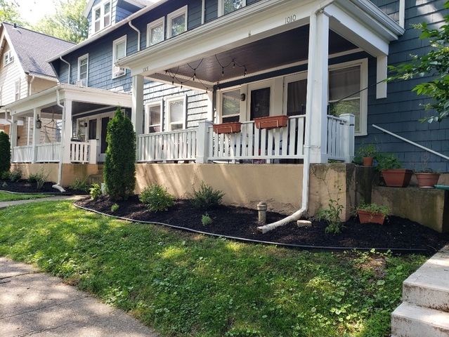 1004 Harvard St, Rochester, NY 14610