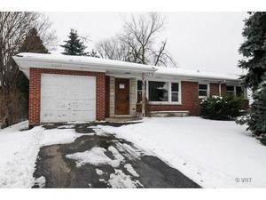 32897 N  Rolling Hills Rd, Grayslake, IL 60030