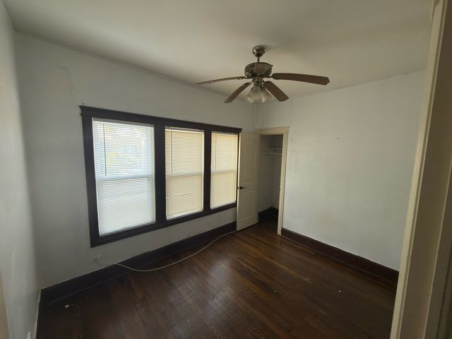 4836 Wright Ter #2, Skokie, IL 60077