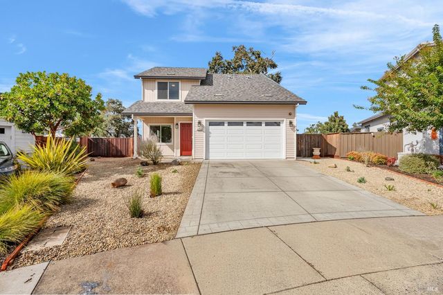 3751 Hennessy Place, Santa Rosa, CA 95403
