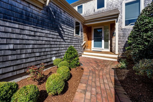 40 Forest Gate Vlg #40, Yarmouth Pt, MA 02675