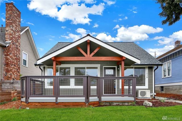 1538 Iron St, Bellingham, WA 98225