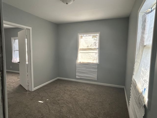 358 Arthur St #1, Gary, IN 46404