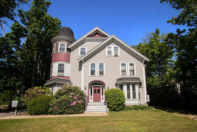 728 Central Ave  #101, Dover, NH 03820