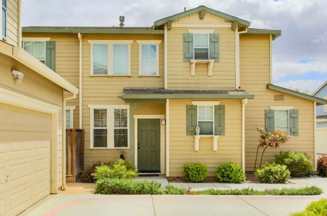 588 Gardenia Pl, Soledad, CA 93960