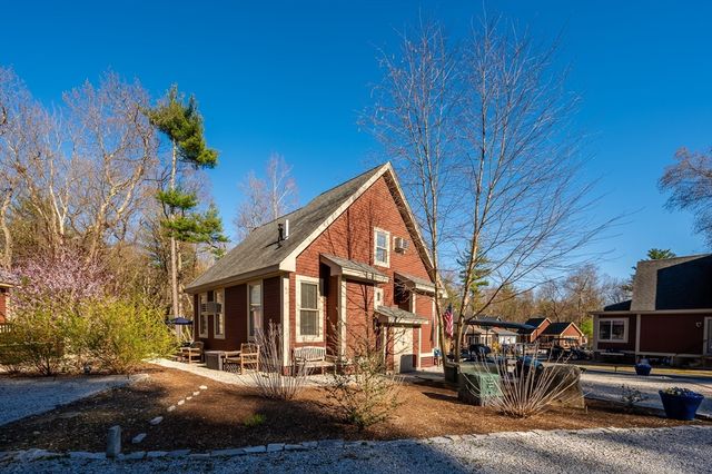 39 Whispering Pines Rd, Westford, MA 01886