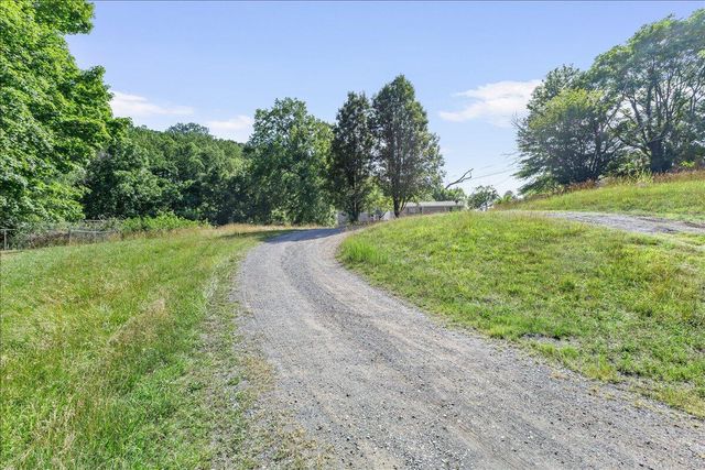 12846 W  Lynchburg Salem Tpke, Blue Ridge, VA 24064