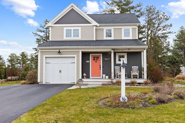 36 Inkberry Ln, Plymouth, MA 02360