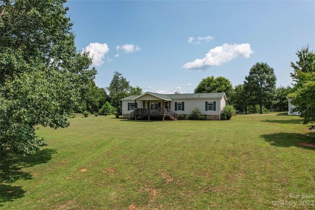 391 Ridgeview Rd, Leicester, NC 28748
