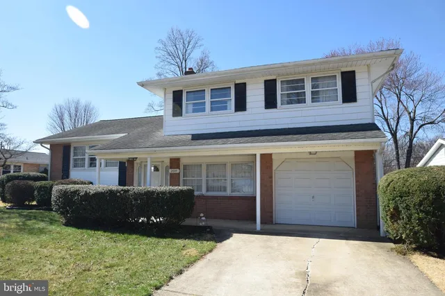 2644 Longfellow Dr, Wilmington, DE 19808