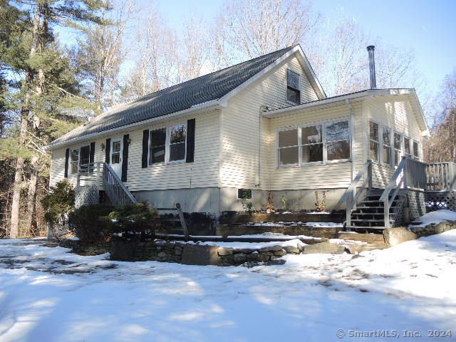 2 Herman Rd, Winsted, CT 06098