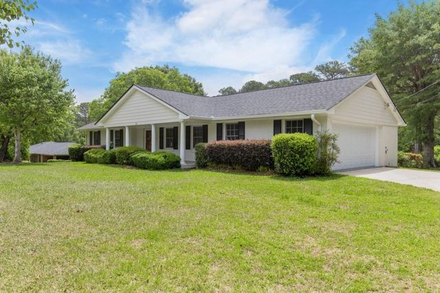 256 Teresa Ln, Loganville, GA 30052