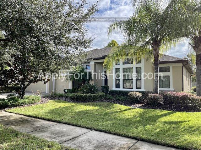 15604 Hampton Village Dr, Tampa, FL 33618