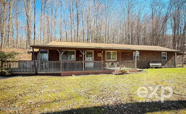 371 North St, Shunk, PA 17768