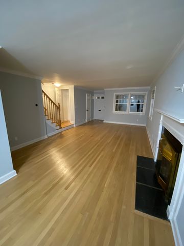 Address Not Disclosed, Summit, NJ 07901
