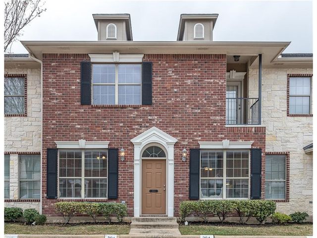 316 Forest Dr, College Station, TX 77840
