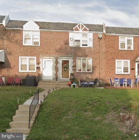 565 S  3rd St, Darby, PA 19023