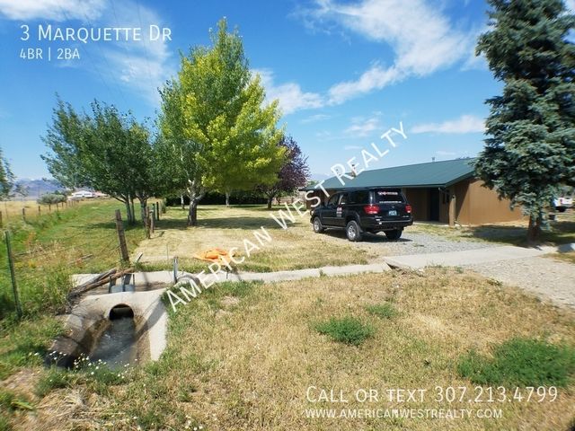 3 Marquette Dr, Cody, WY 82414