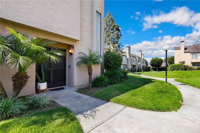 10925 Obsidian Ct, Fountain Valley, CA 92708