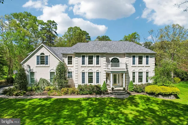 3 Timber Green Ct, Medford, NJ 08055