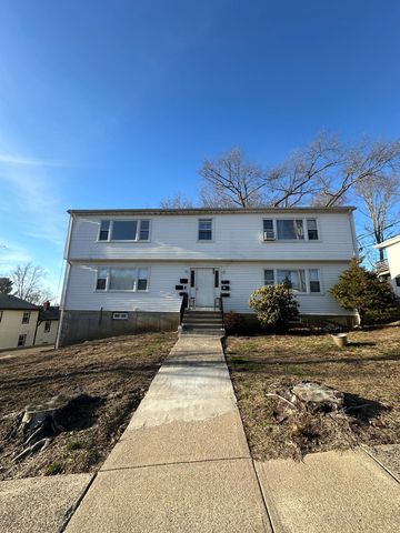 220 Glen Haven Rd #E, New Haven, CT 06513