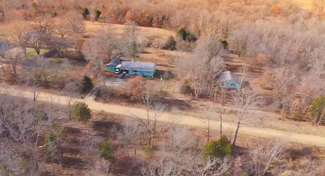 10900 S 351 Road, El Dorado Springs, MO 64744