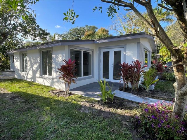 814 S  26th Ave, Hollywood, FL 33020