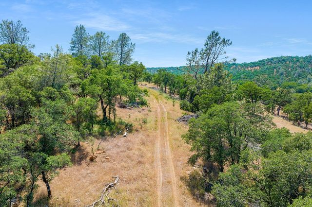Gold Mountain Rd, Oroville, CA 95966