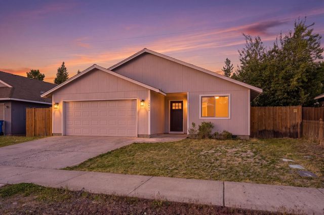 16480 Heath Dr, La Pine, OR 97739