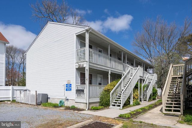 204 143rd St #103, Ocean City, MD 21842