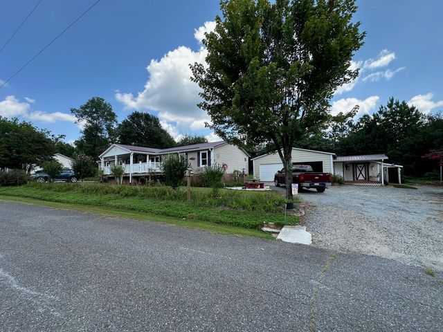 112 N  Cash Ave, Chesnee, SC 29323