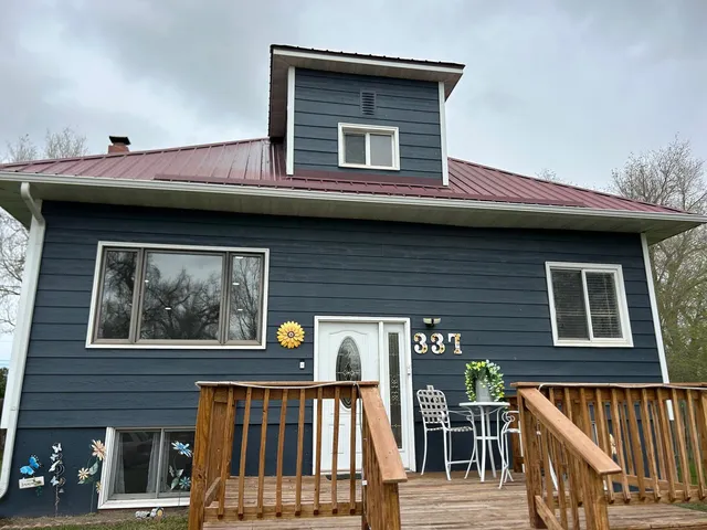 337 E  2nd St, Sheridan, WY 82801